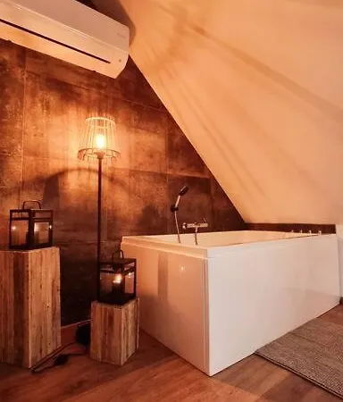 Loft De Charme Pour Amoureux Et Hammam! Grendelbruch